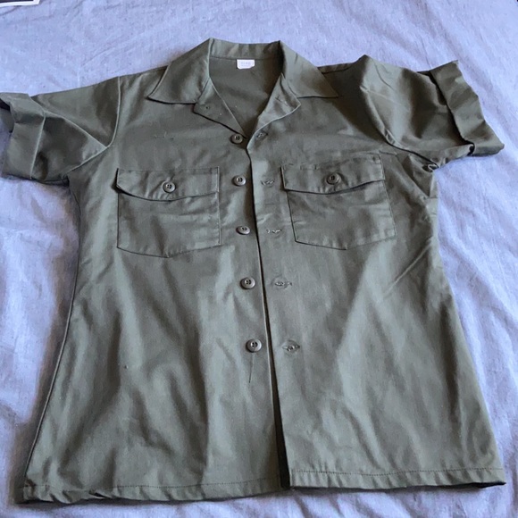 Army Style Button Down. Short Sleeve. - Picture 5 of 8